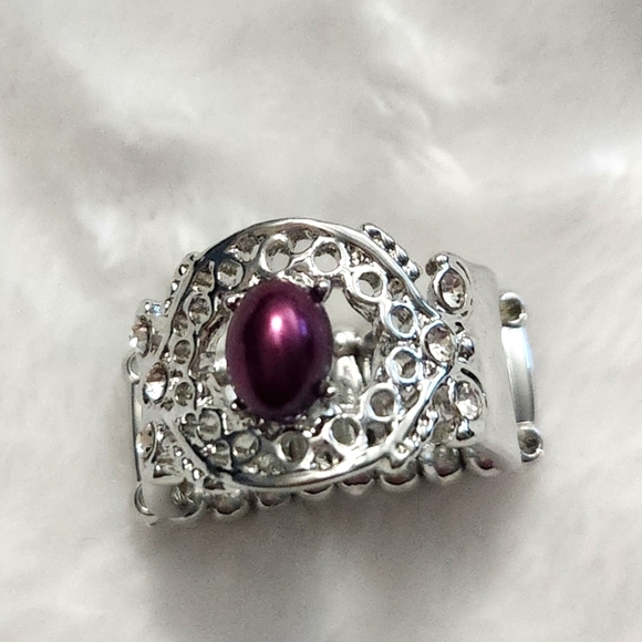 NWOT Purple stone with white stones ring- Nickle and lead free - Picture 2 of 4